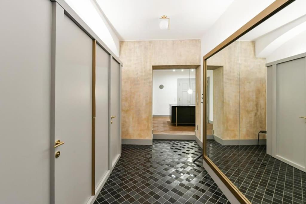 Luxury Old Town Apt, Parking Apartment Prague Luaran gambar