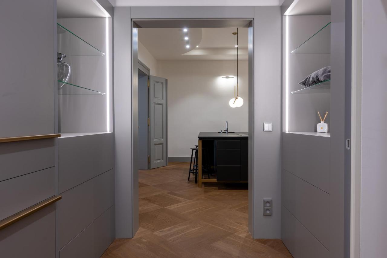 Luxury Old Town Apt, Parking Apartment Prague Luaran gambar